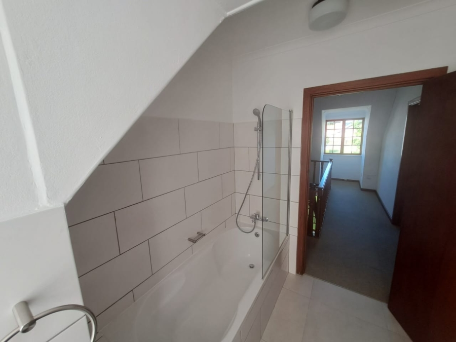 3 Bedroom Property for Sale in Beacon Bay North Eastern Cape